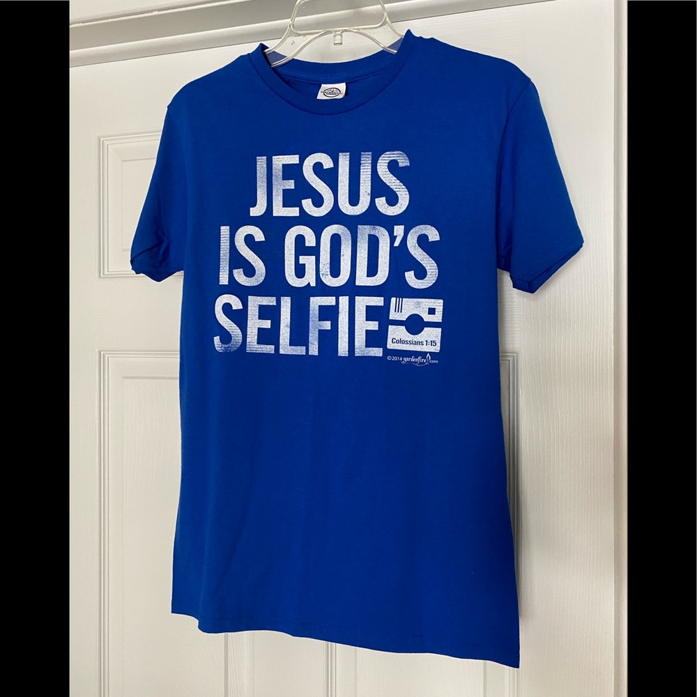 NWT - Inspirational Unisex Tee - Blue - Size Small